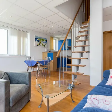 Apartament Nikatoni